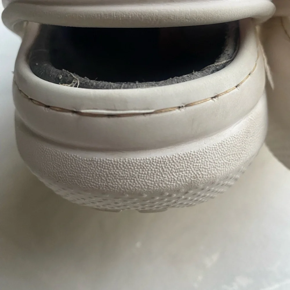 CROCS Kids White Slippers with Fun Charms